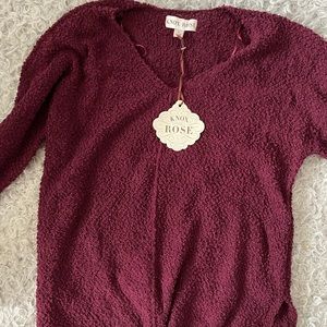 NWT burgundy popcorn sweater